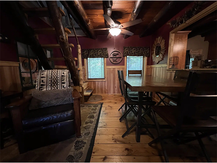 Cozy Rustic Cabin